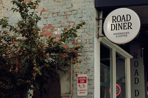 برندسازی برای Road Diner توسط Pop & Pac یکی از اولین ها، اگر نه…